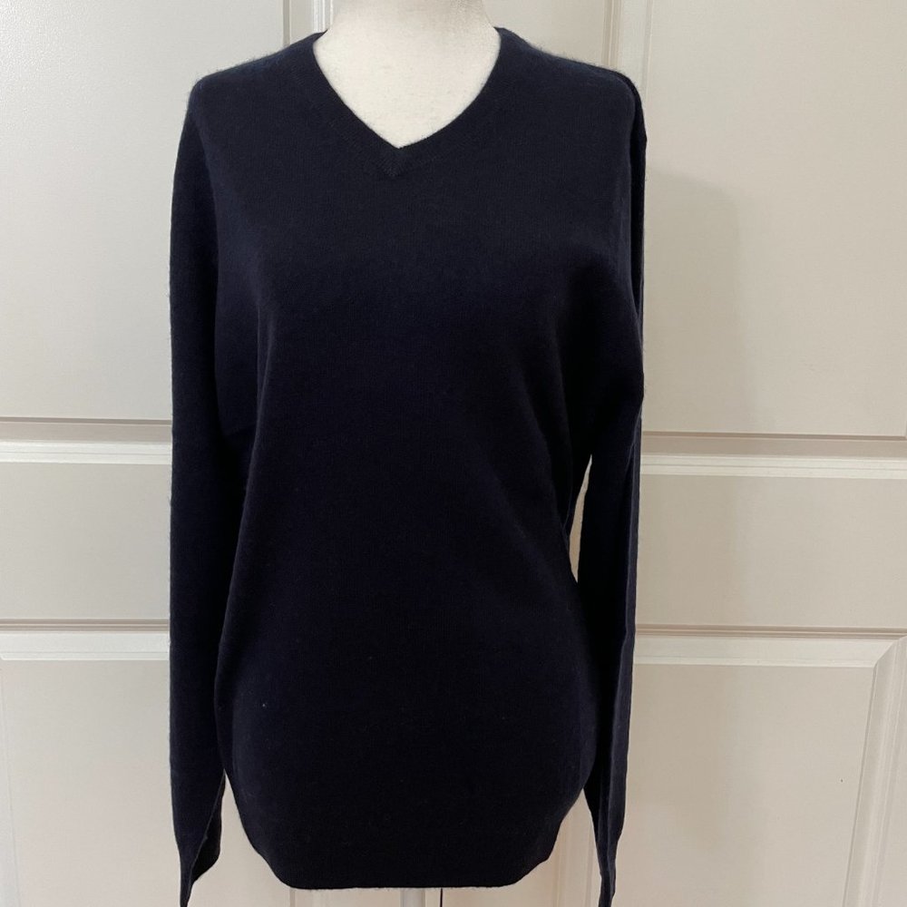 Navy Cashmere V-neck Pullover Sweater for Men from NAADAM